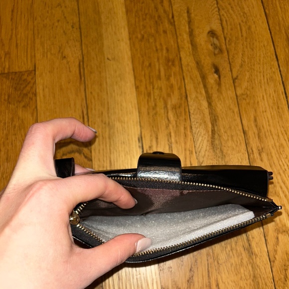 Wallet - Picture 2 of 4